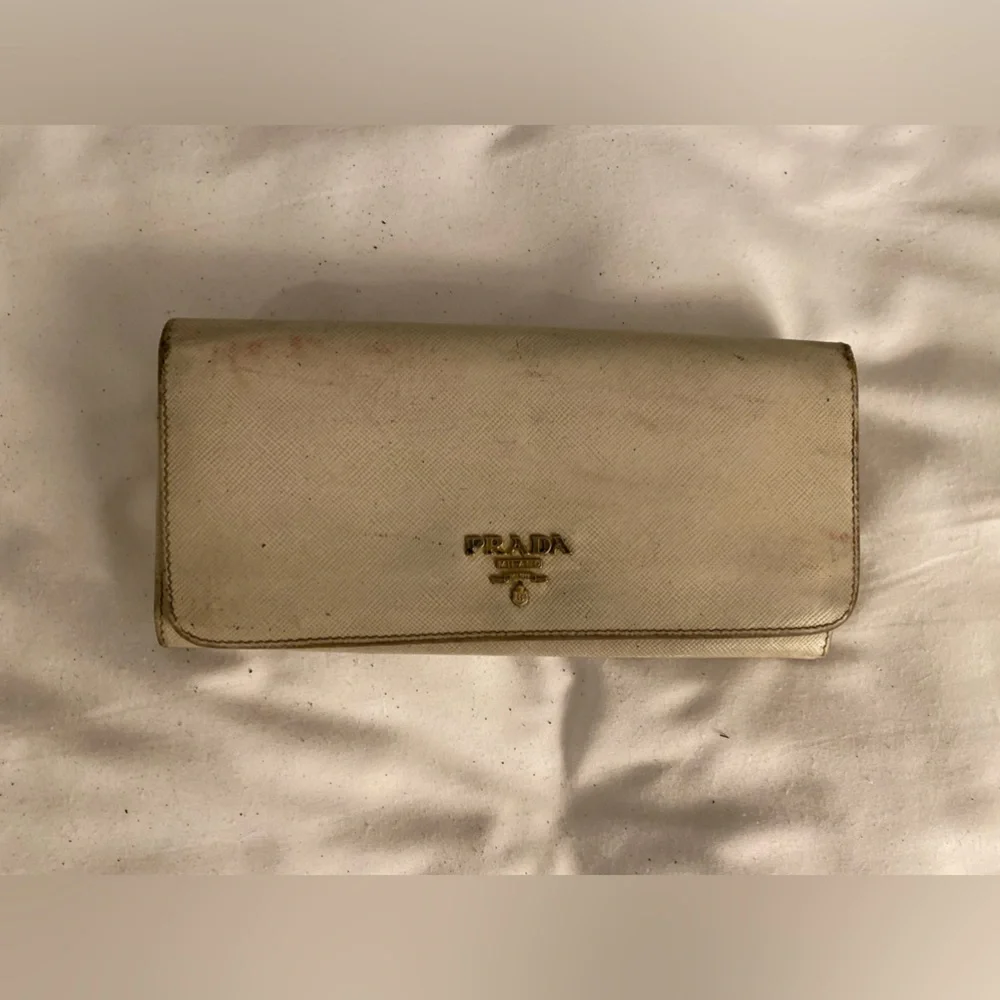 Prada long wallet - Picture 1 of 6